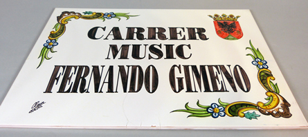Placa de Calle de Cerámica con Cenefa Cantonera 